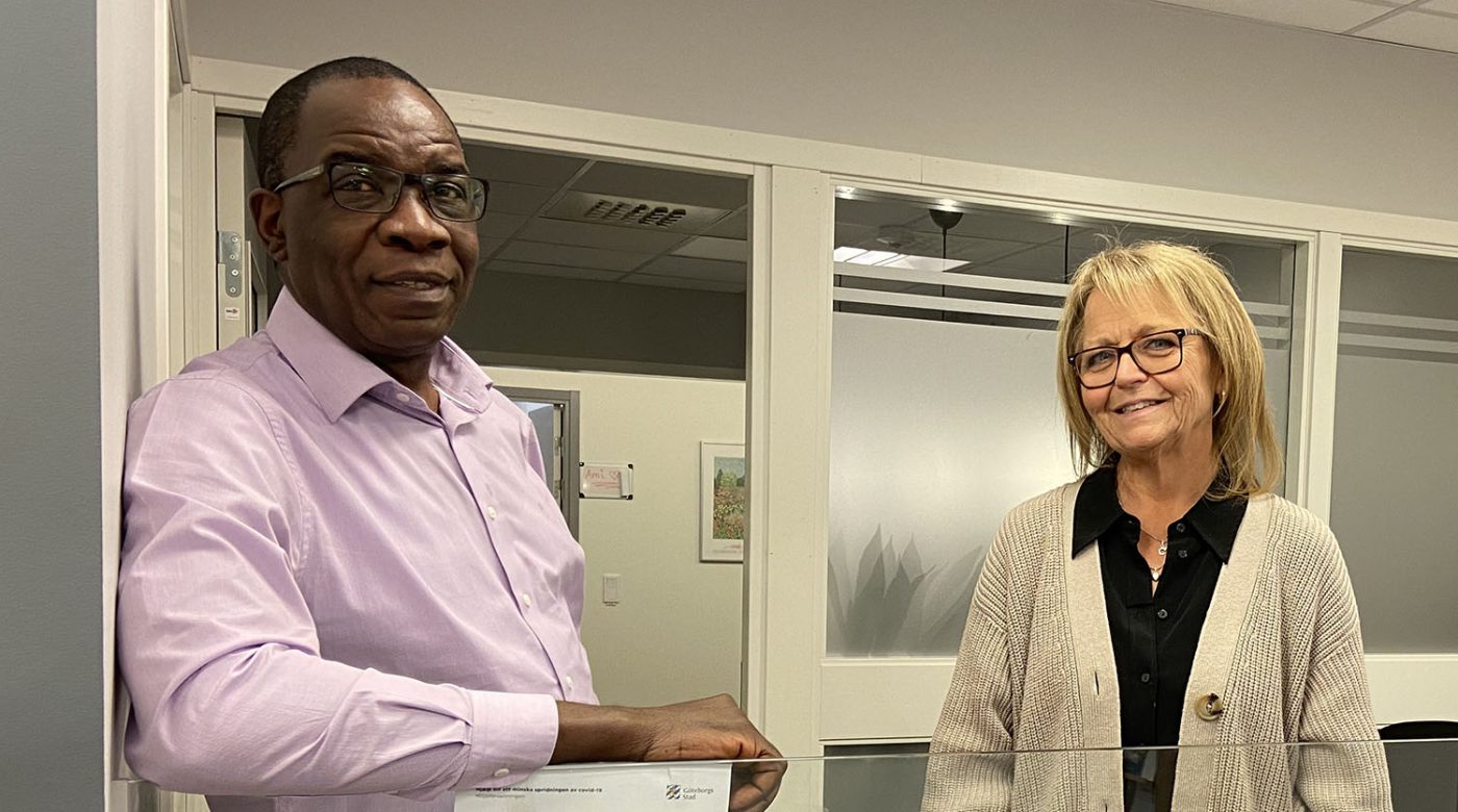 Boendeutvecklarna Charles Ntege och Carina Nilsson på Poseidon i Angered